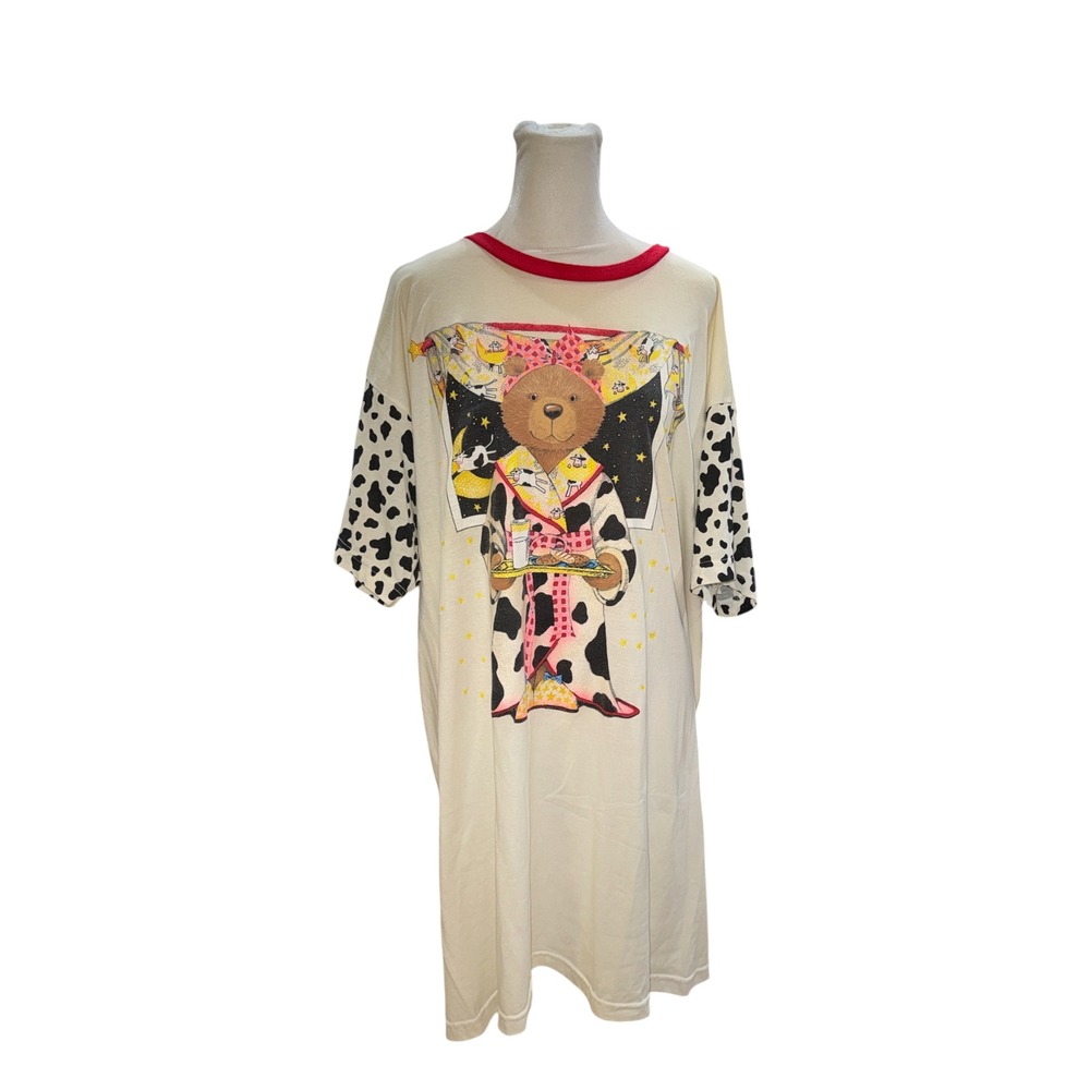 Vintage Simply Basic Bear Cow Print Nightgown Sleep Shirt One Size Cream Red